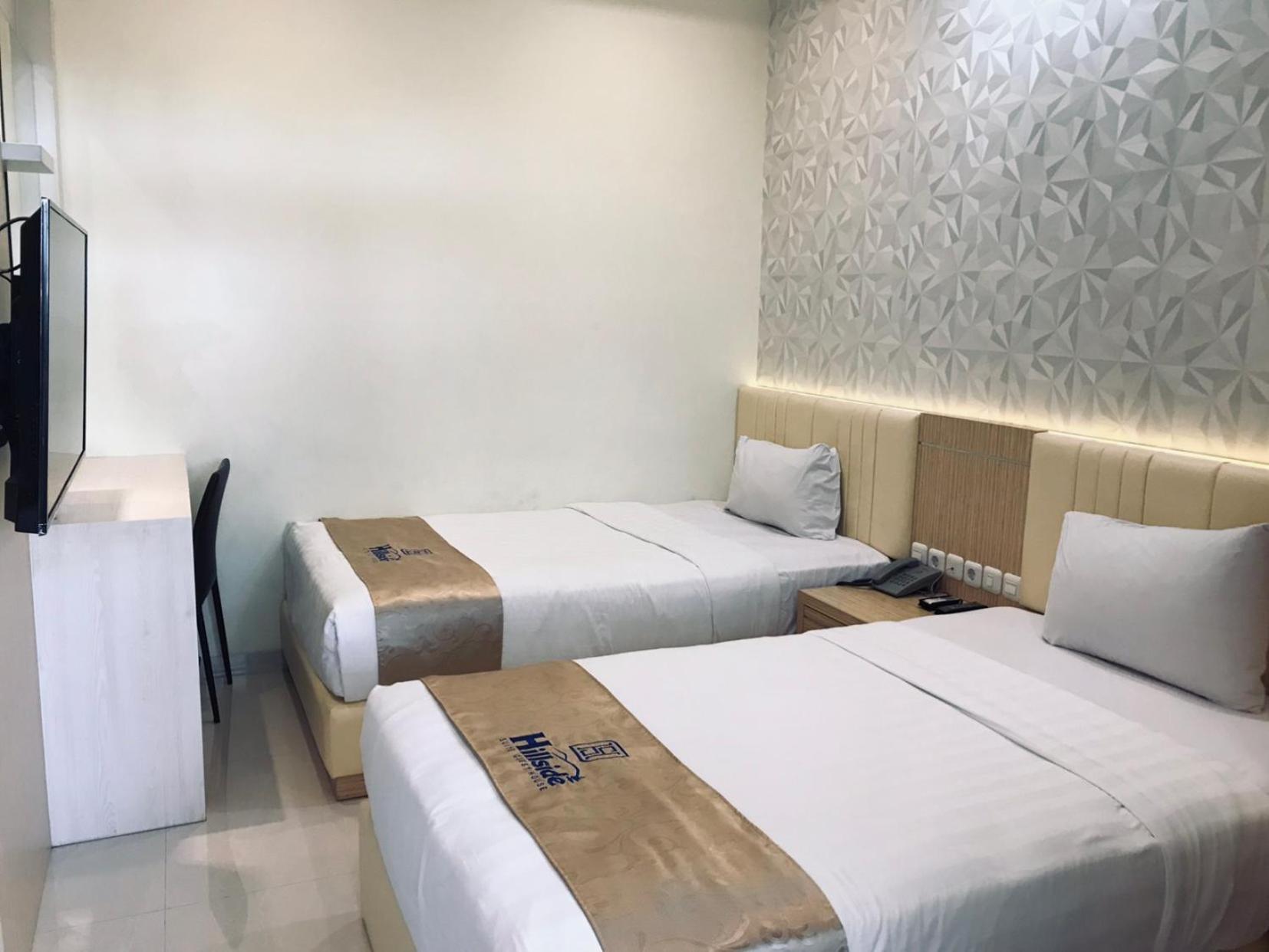 Hillside Suite Guest House Malang Esterno foto